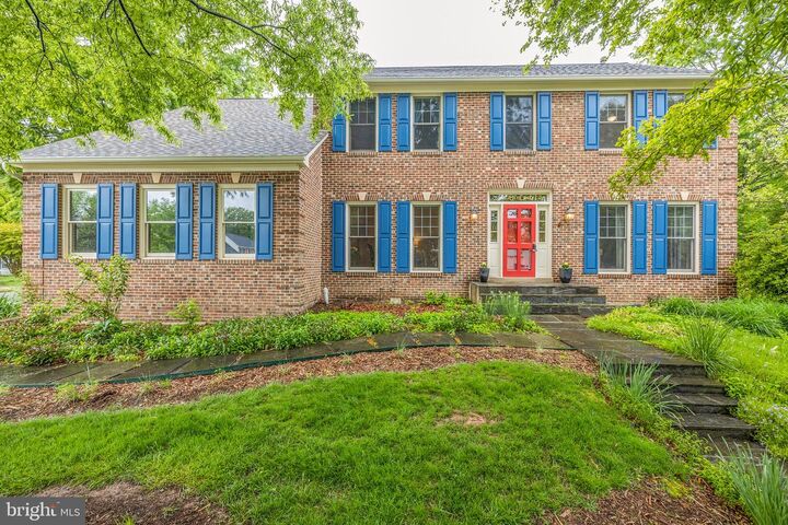 1802 Rampart Drive  Alexandria VA 22308 photo