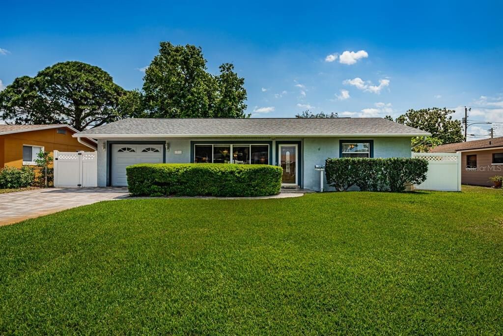 Property Photo: 1945 59th Street N FL 33710