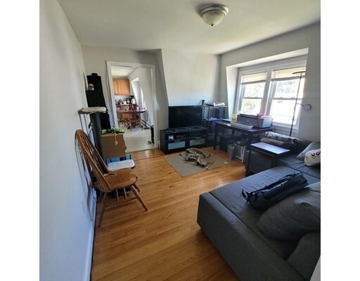 Property Photo: 61 Park St 2 MA 02048