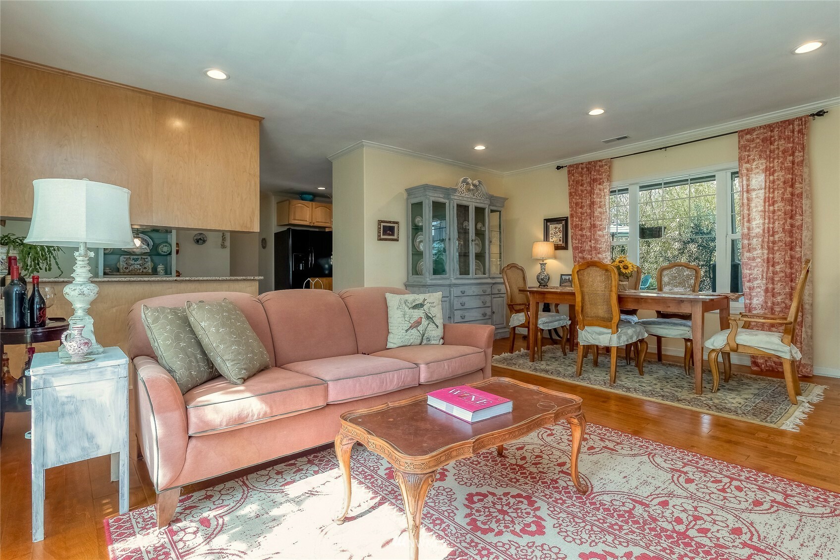 Property Photo: 1932 Wallula Avenue WA 99362