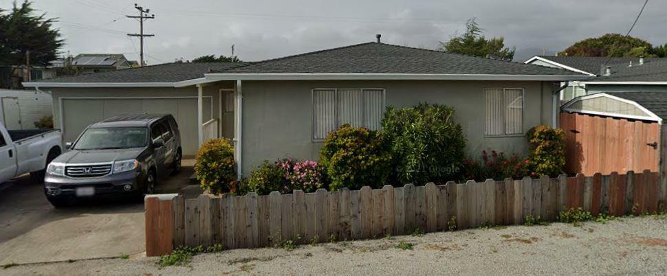 Property Photo:  741 Second Avenue  CA 94019 