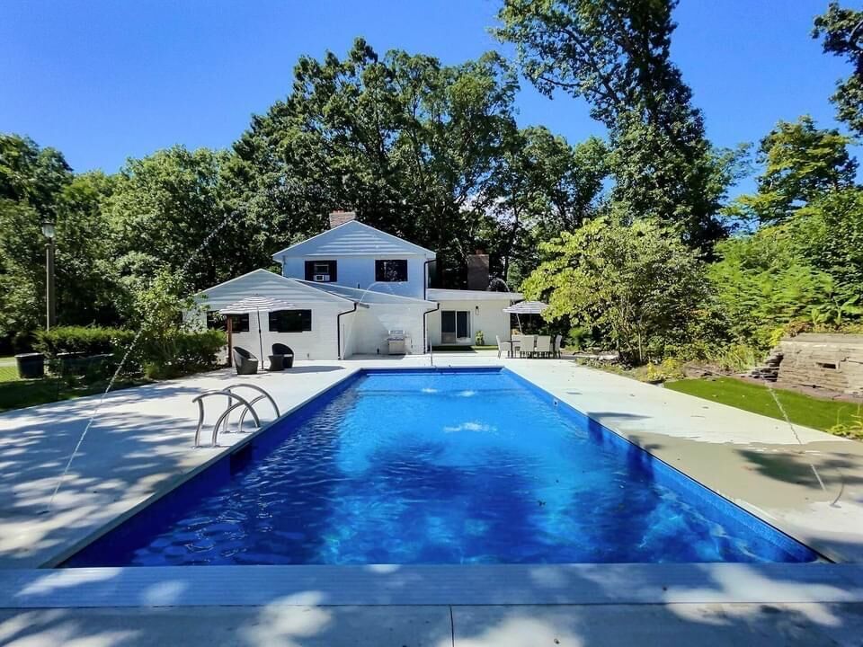 Property Photo: 4173 Maplewood Road MI 49106