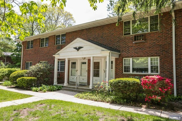 Property Photo:  103 Washington Drive  NJ 07446 