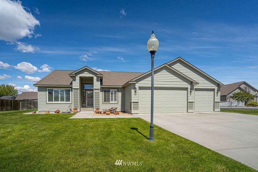 9562 SE Vernal Avenue  Moses Lake WA 98837 photo