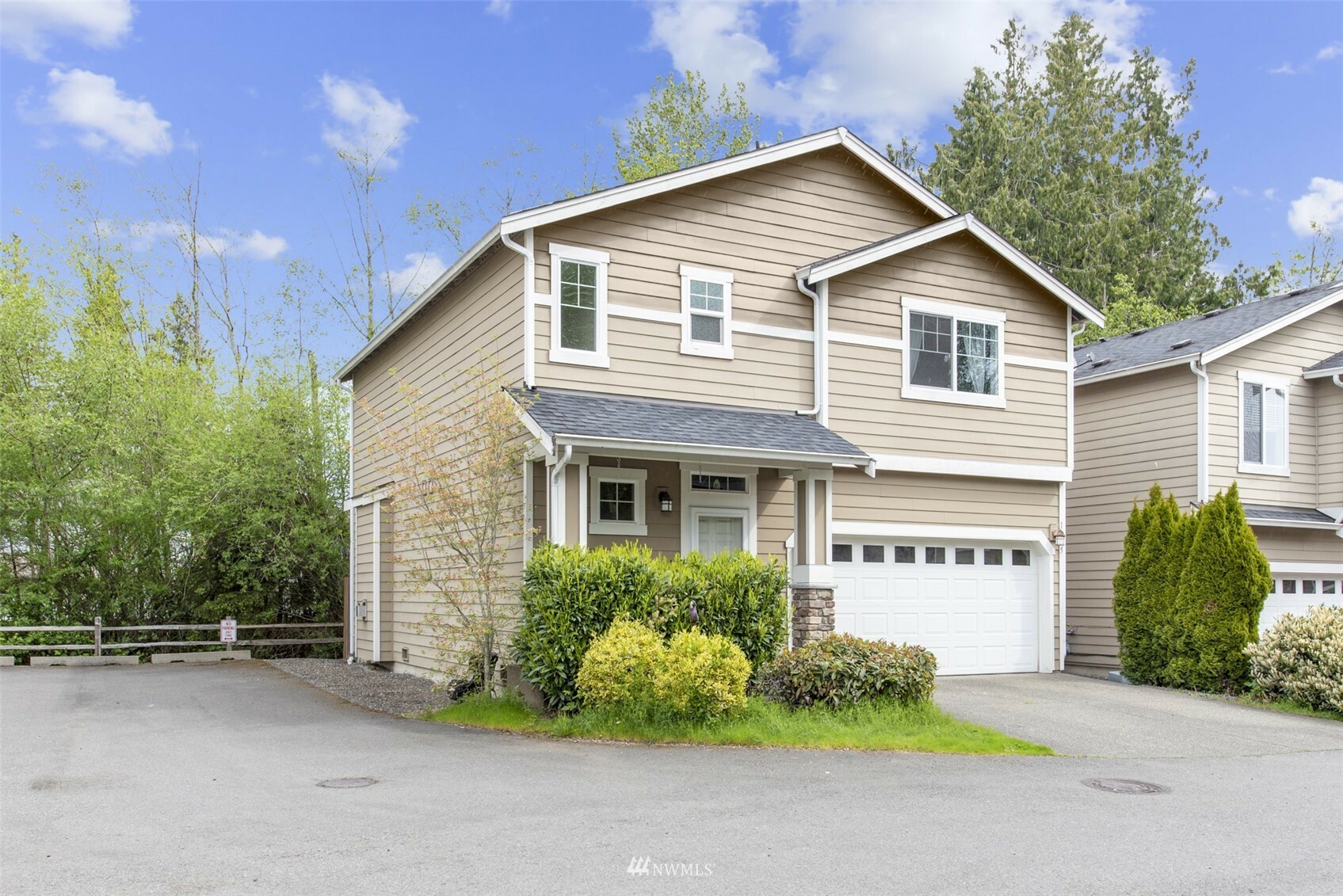 Property Photo:  1825 151st Street SW  WA 98087 