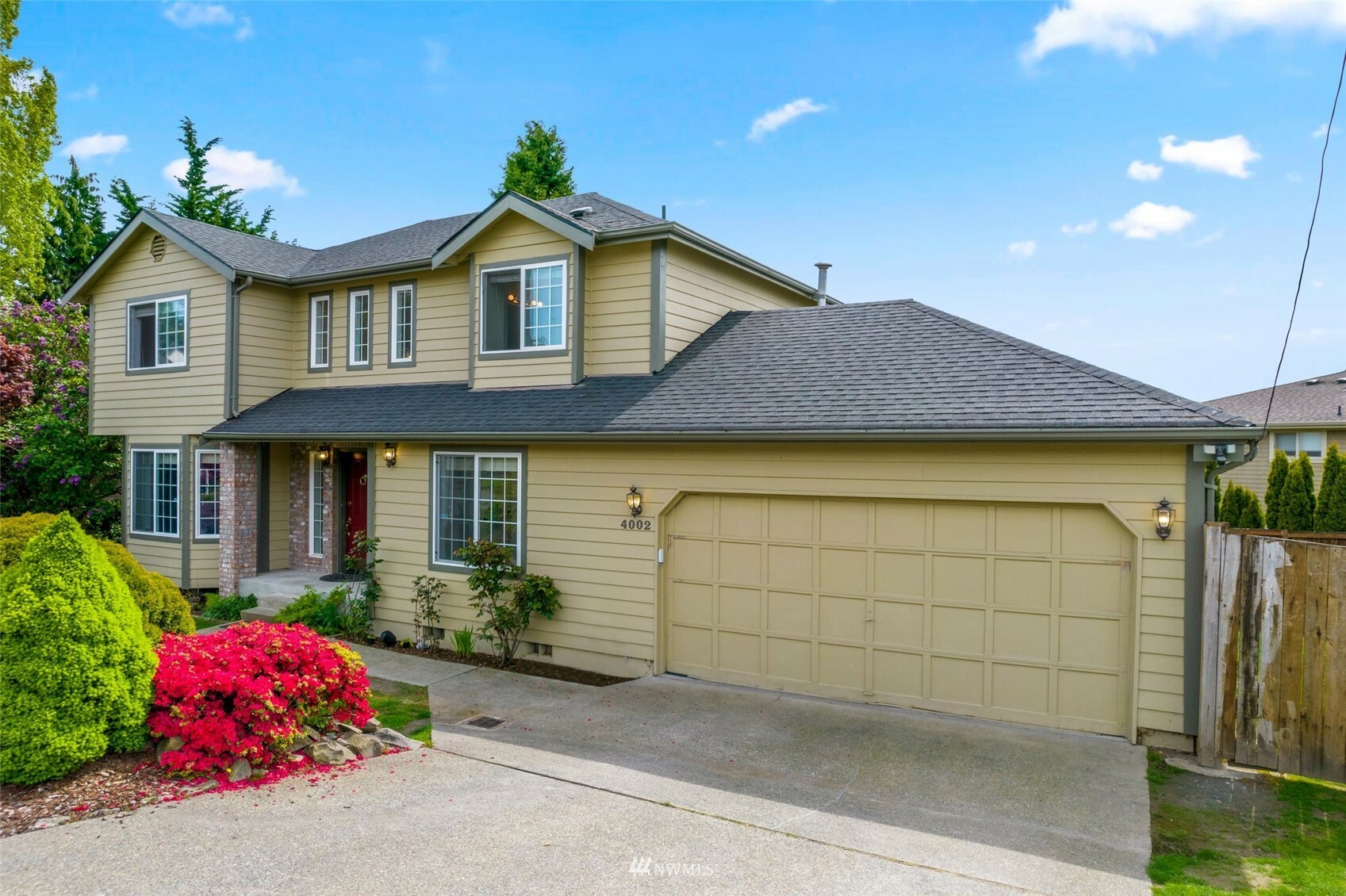 Property Photo:  4002 Browns Point Boulevard NE  WA 98422 