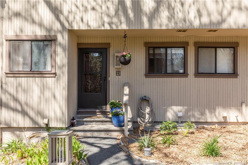 Property Photo: 23 Upper Commons 23 CT 06798