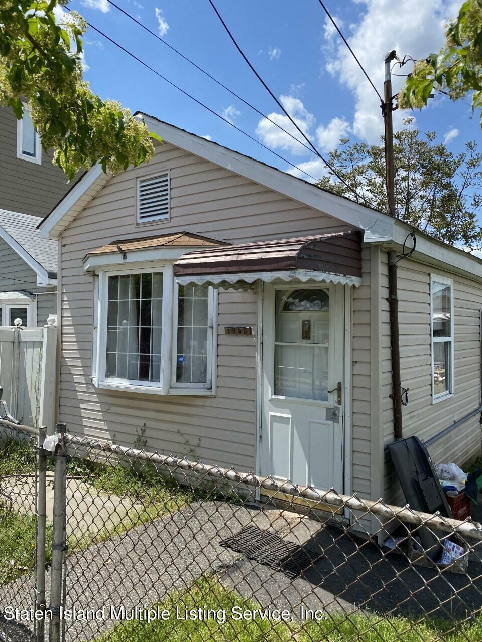 Property Photo: 1091 Olympia Blvd. A NY 10306