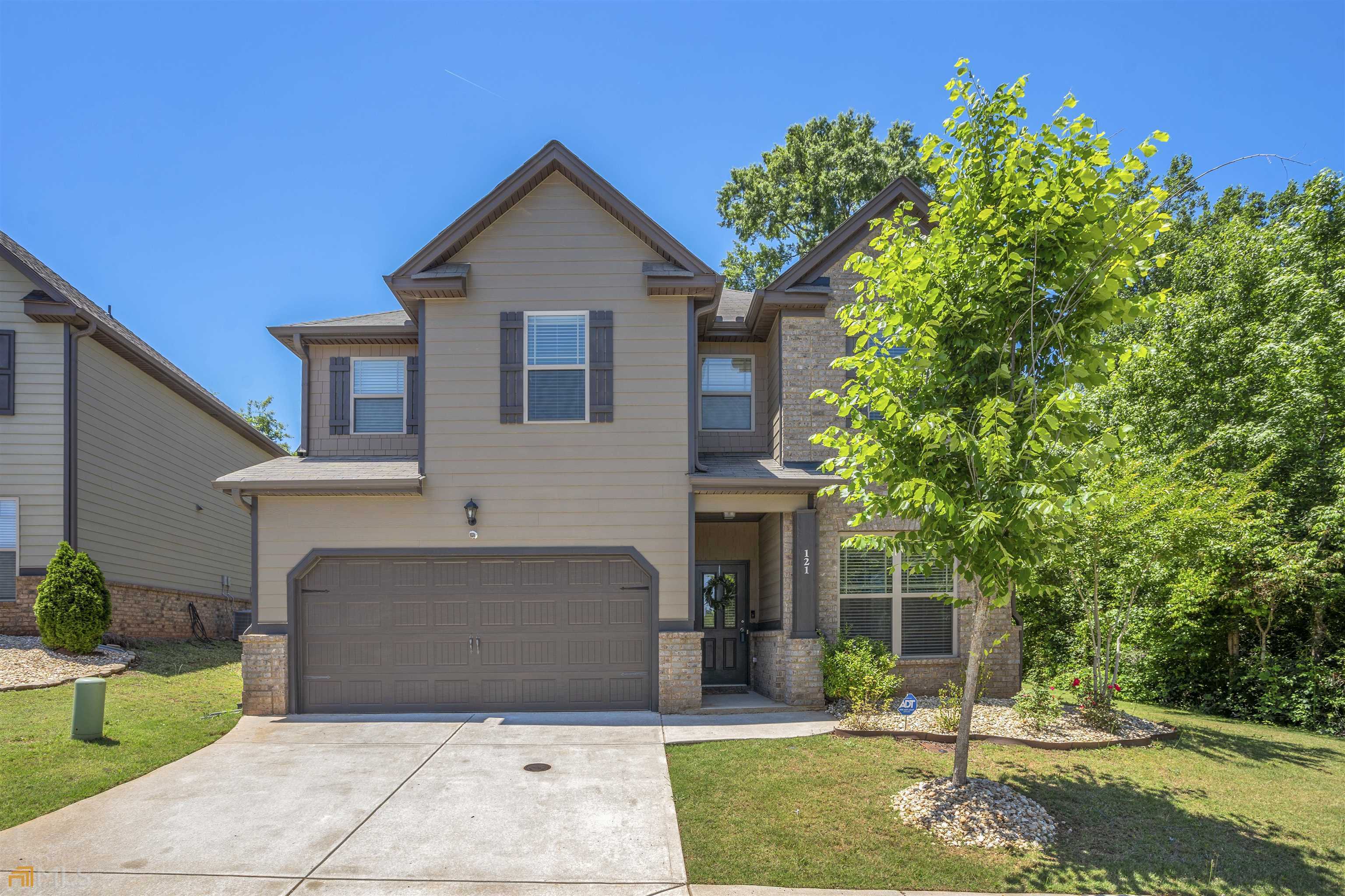 Property Photo:  121 Escalade Drive  GA 30253 
