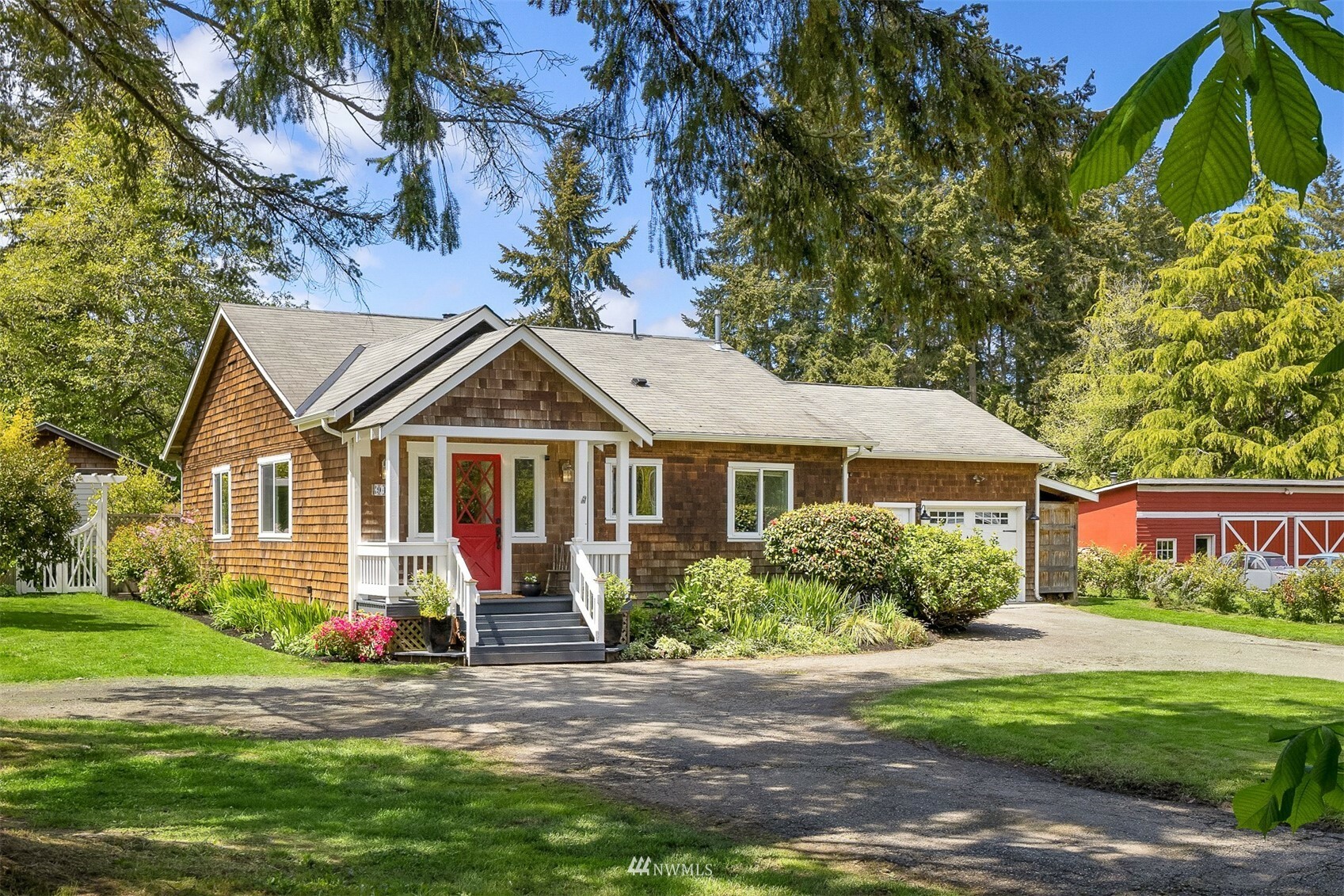 Property Photo: 9449 Sportsman Club Road NE WA 98110