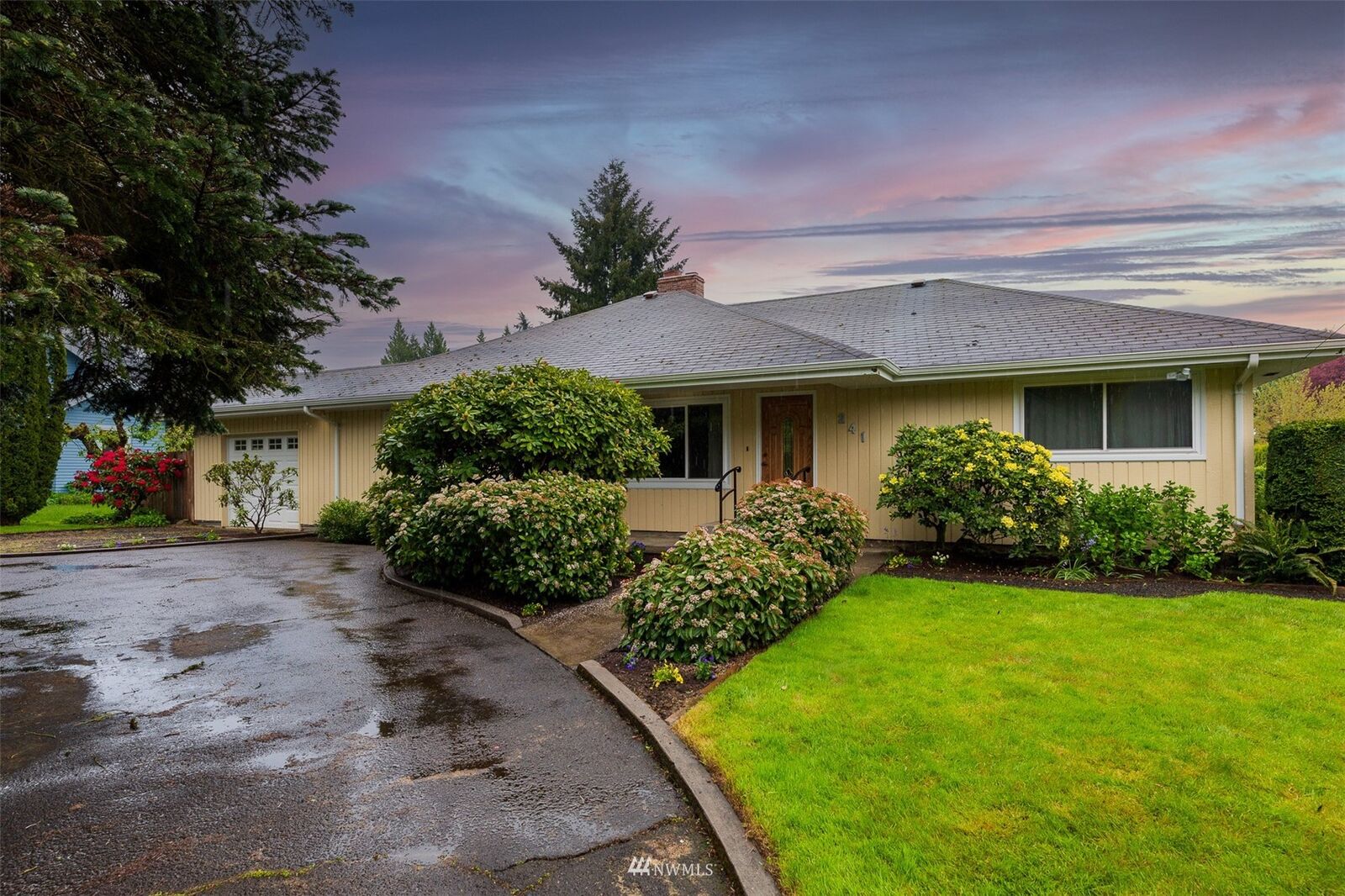 Property Photo:  241 Buland Drive S  WA 98611 