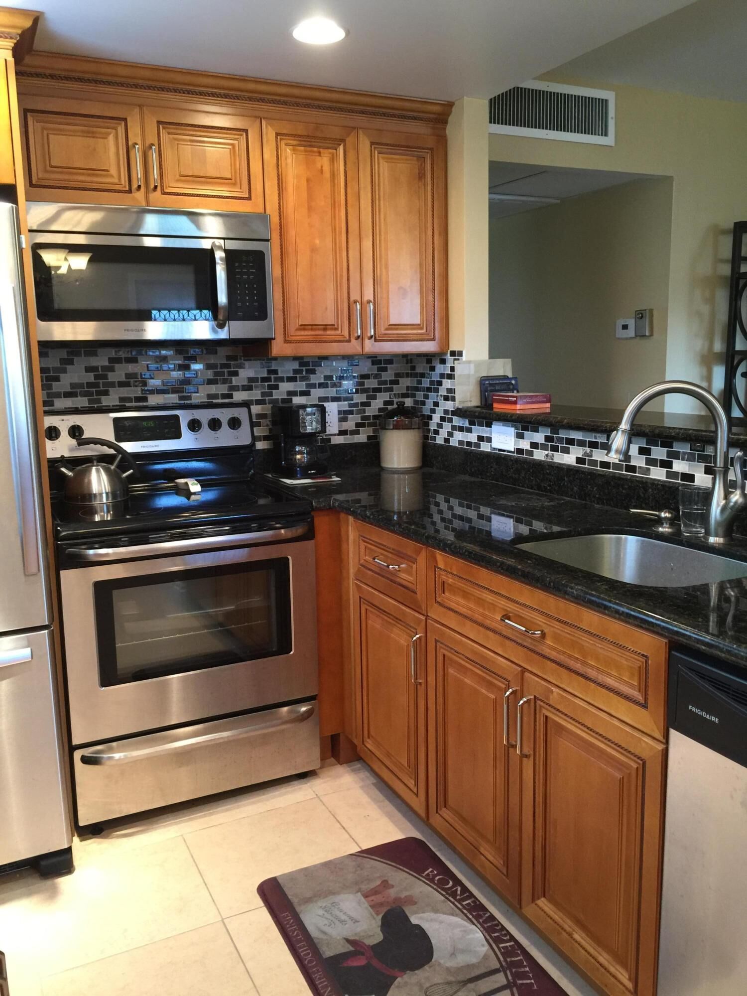 Property Photo:  213 Monaco Boulevard 213  FL 33446 