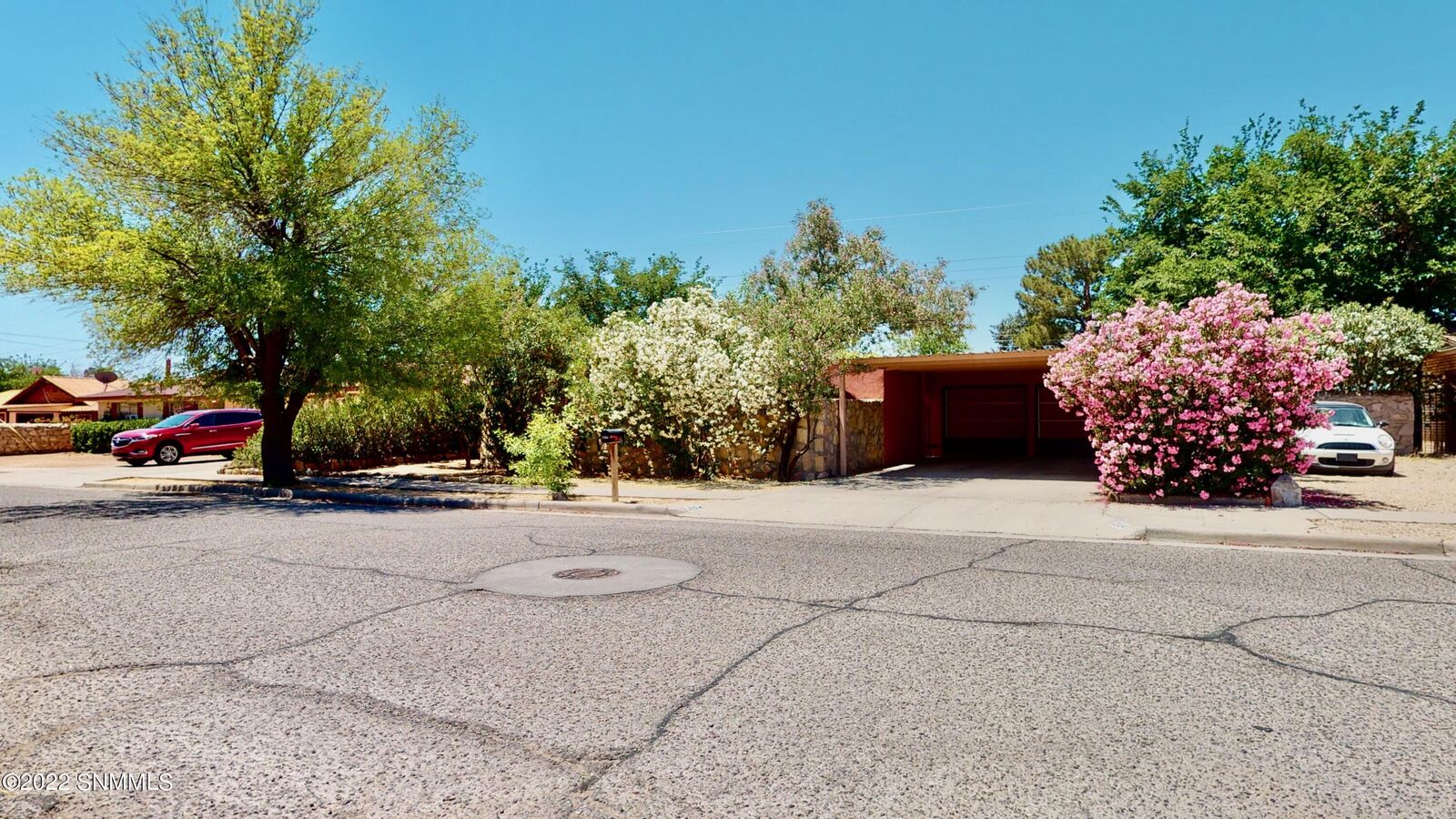 Property Photo:  3104 Hillsdale Street  NM 88005 