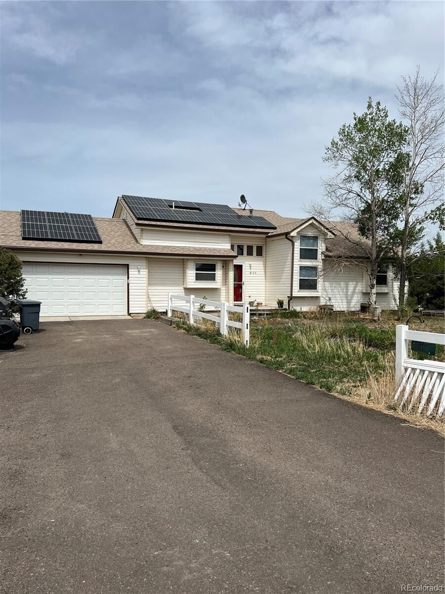 Property Photo:  8159 Sun Country Drive  CO 80107 