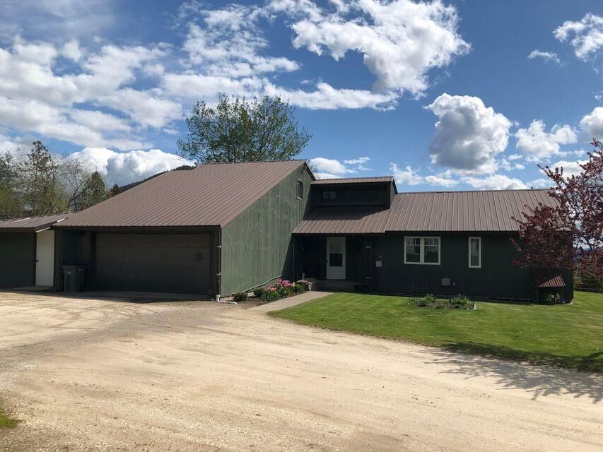 Property Photo: 2570 Six Mile Rd WA 99109