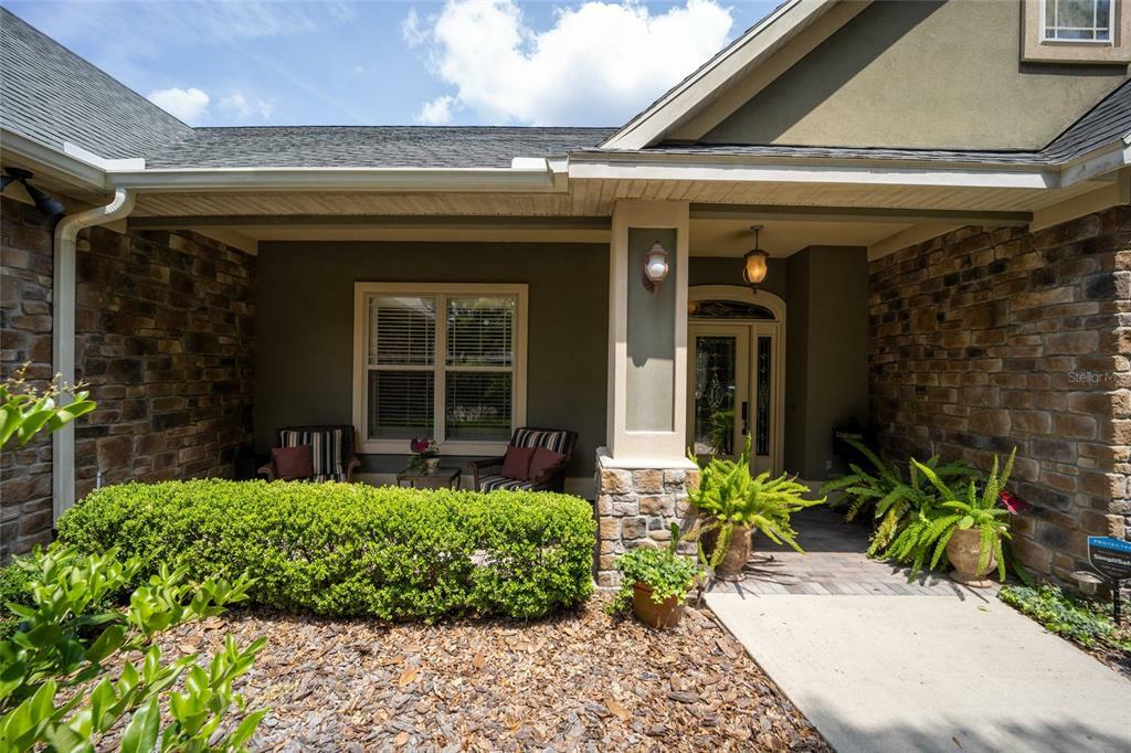 Property Photo:  6407 NW 81st Boulevard  FL 32653 