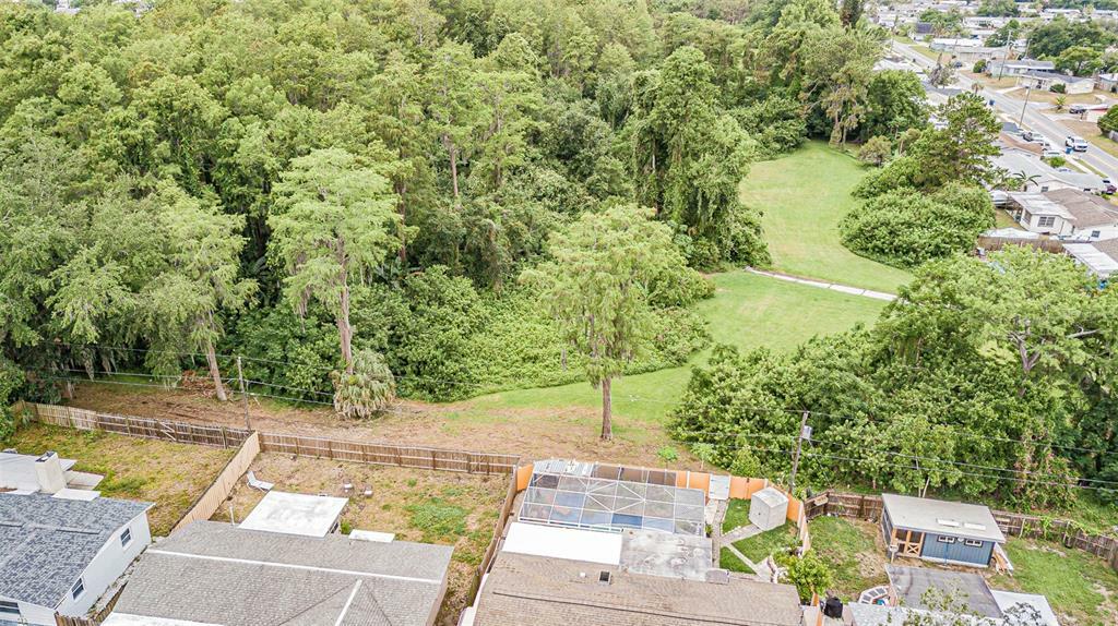 Property Photo:  3427 Kimberly Oaks Drive  FL 34691 