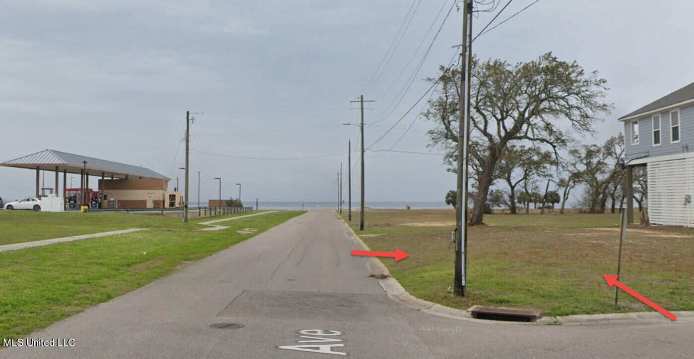 Property Photo: 1524 Ellis Street MS 39571