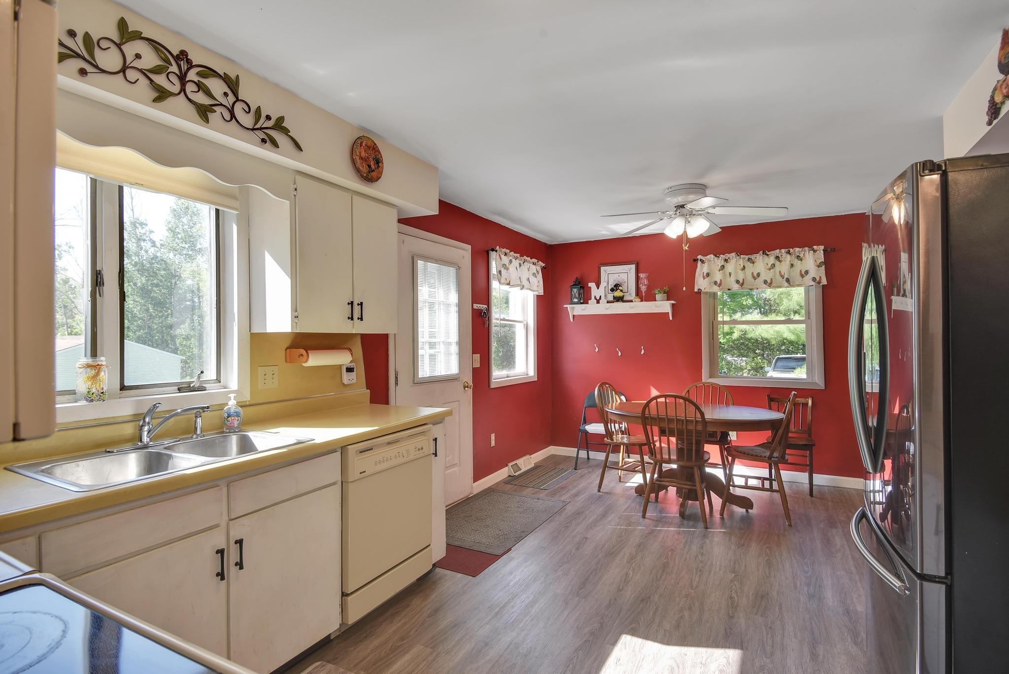 Property Photo:  86 Shirley Circle  VT 05495 