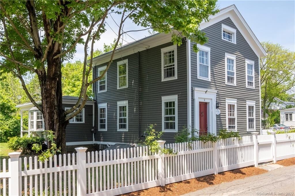 Property Photo:  6 Bank Lane  CT 06426 