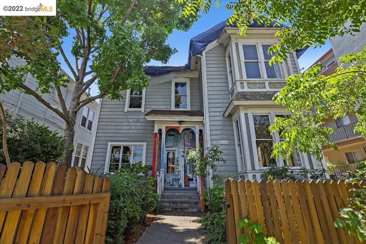 2216 Blake St A  Berkeley CA 94704 photo