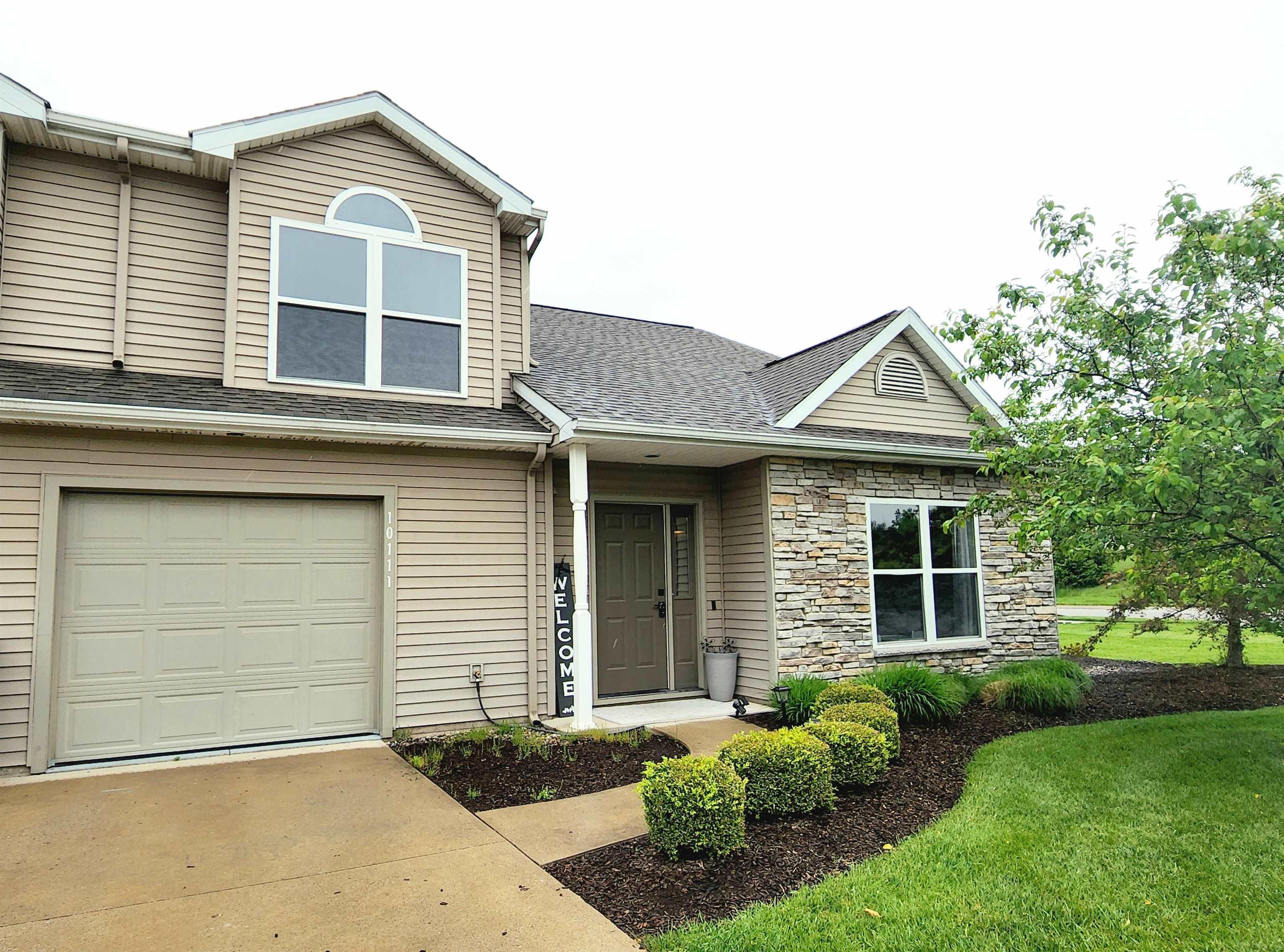 Property Photo:  10111 Oak Trail Road  IN 46825-8127 