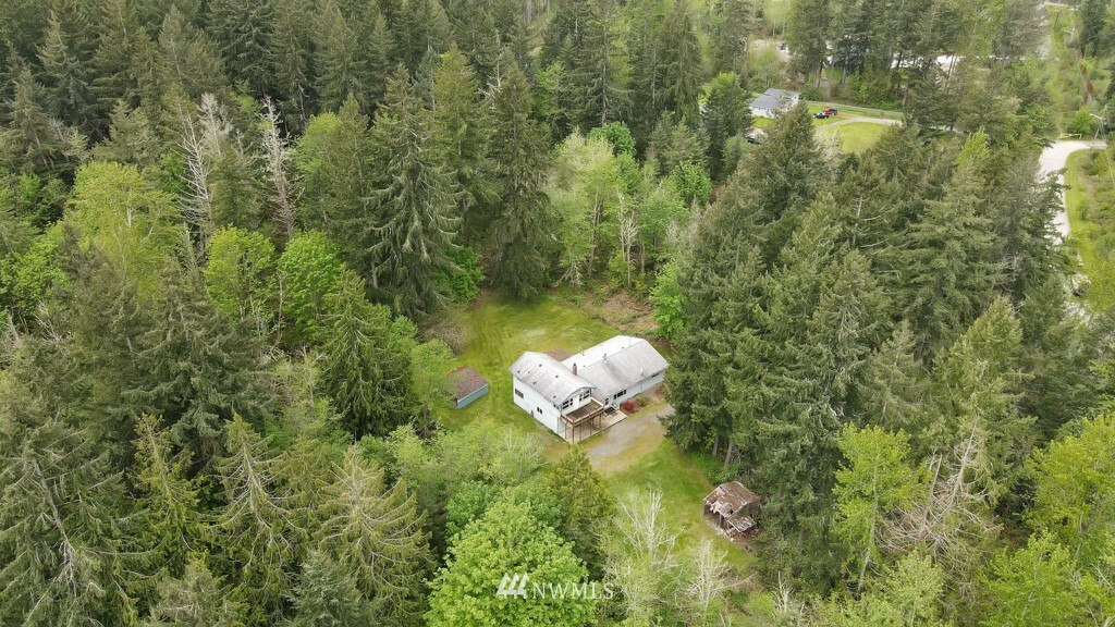 Property Photo: 12920 206th Street E WA 98338
