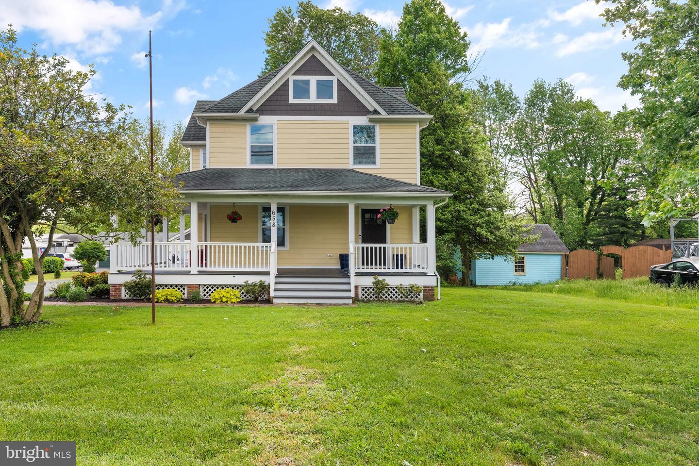 Property Photo: 658 W Bel Air Avenue MD 21001