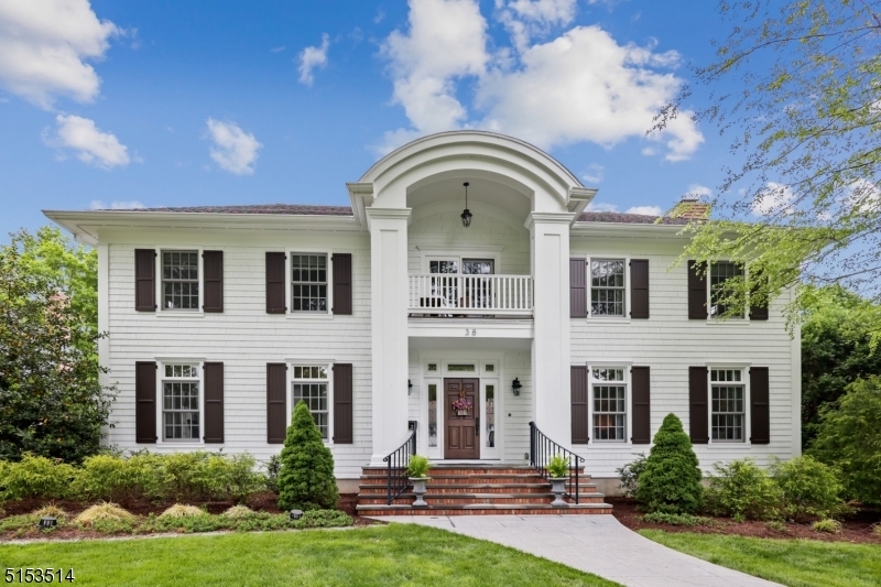 38 Blackburn Pl  Summit City NJ 07901 photo
