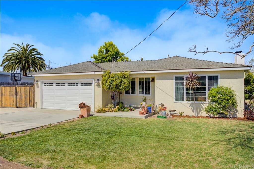 Property Photo:  444 Walnut Street  CA 93420 