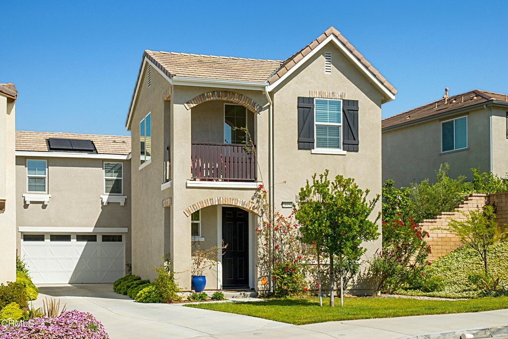 Property Photo:  28950 N West Hills Drive  CA 91354 