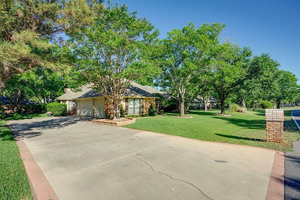 Photo de la propriété:  8902 Pleasant Hill Drive  TX 76049 