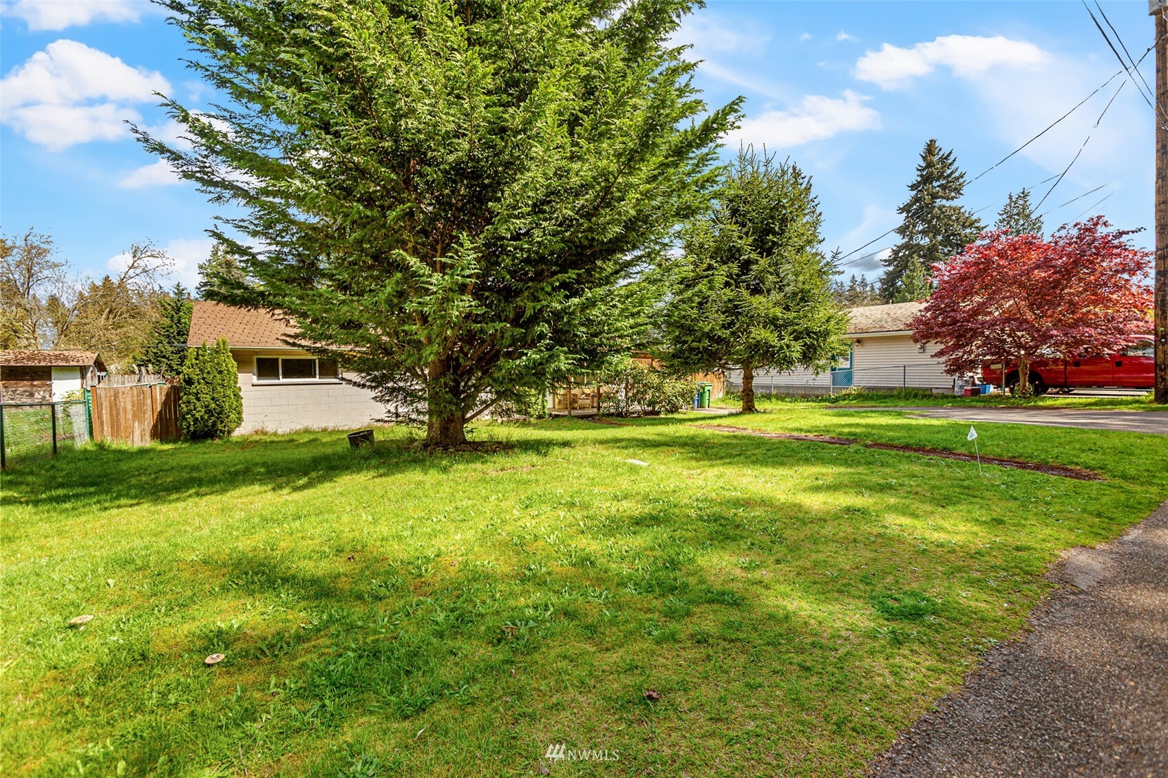 Property Photo:  22609 61st Avenue W  WA 98043 