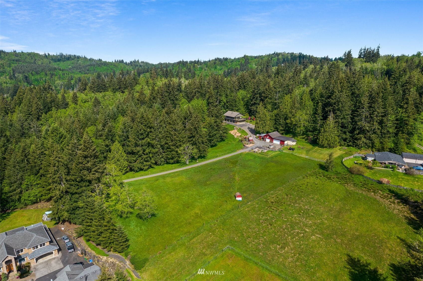 Property Photo:  225 Ranch Road  WA 98626 