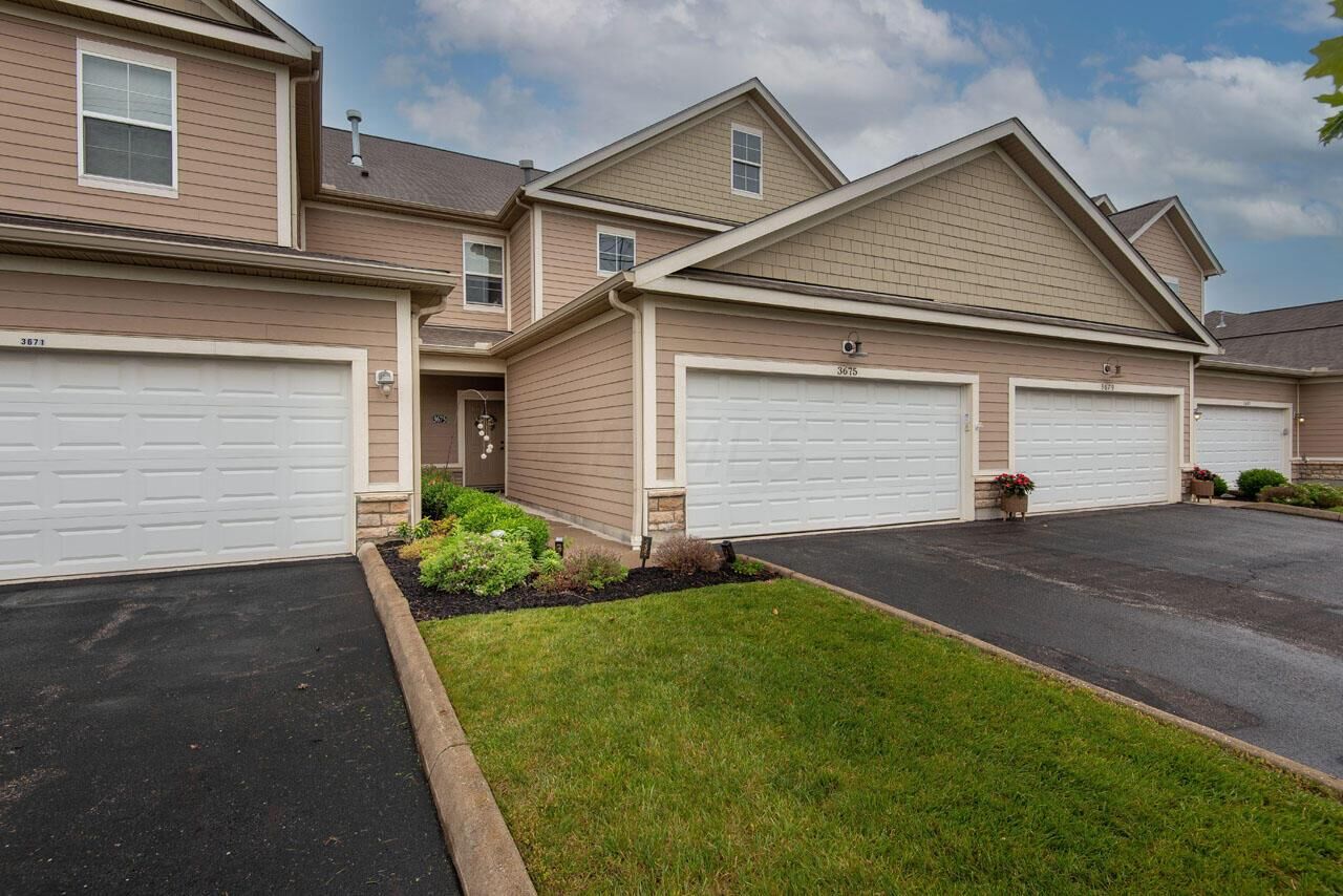 Property Photo:  3675 Birkland Circle  OH 43035 
