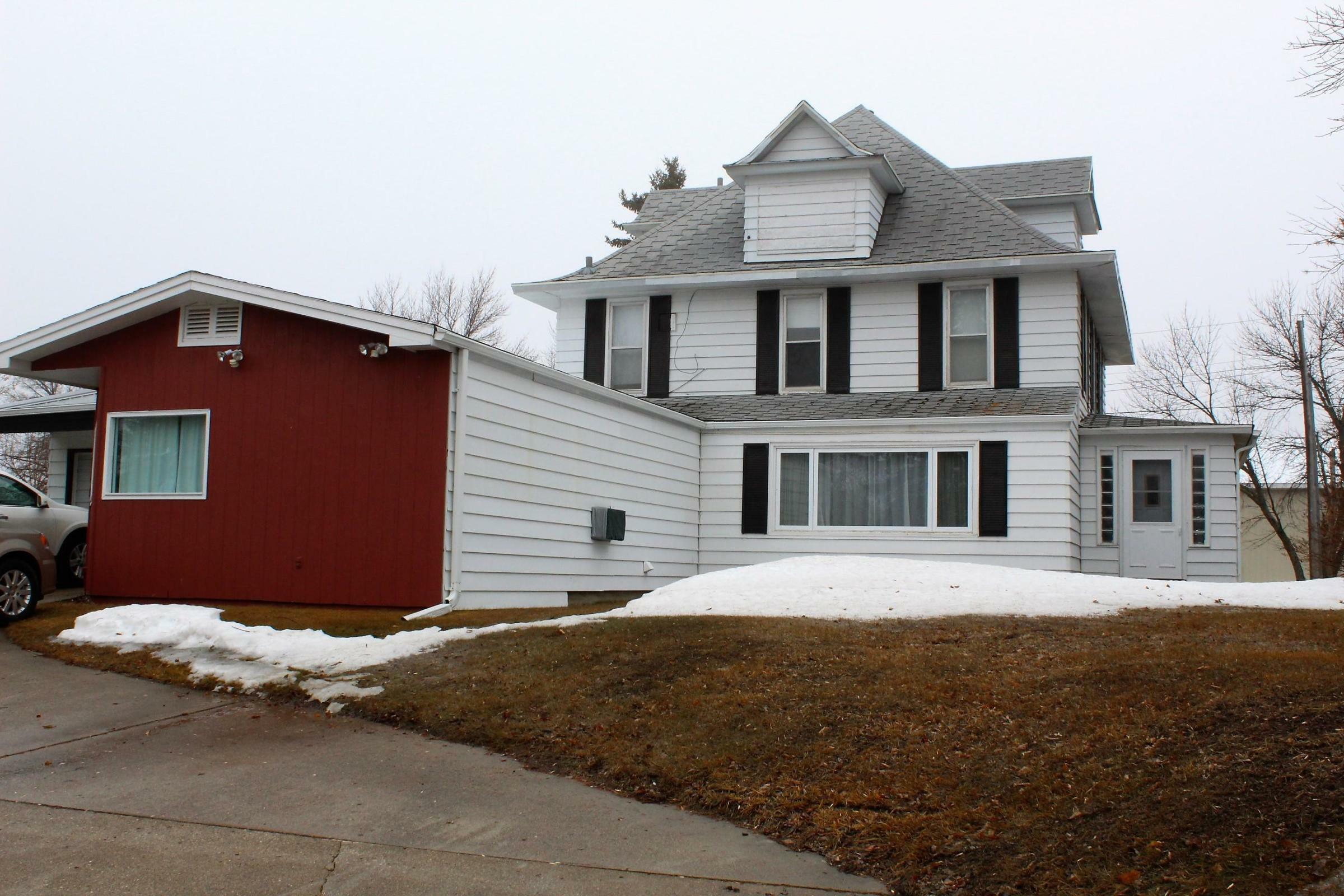 Property Photo: 740 4th Street S ND 58421
