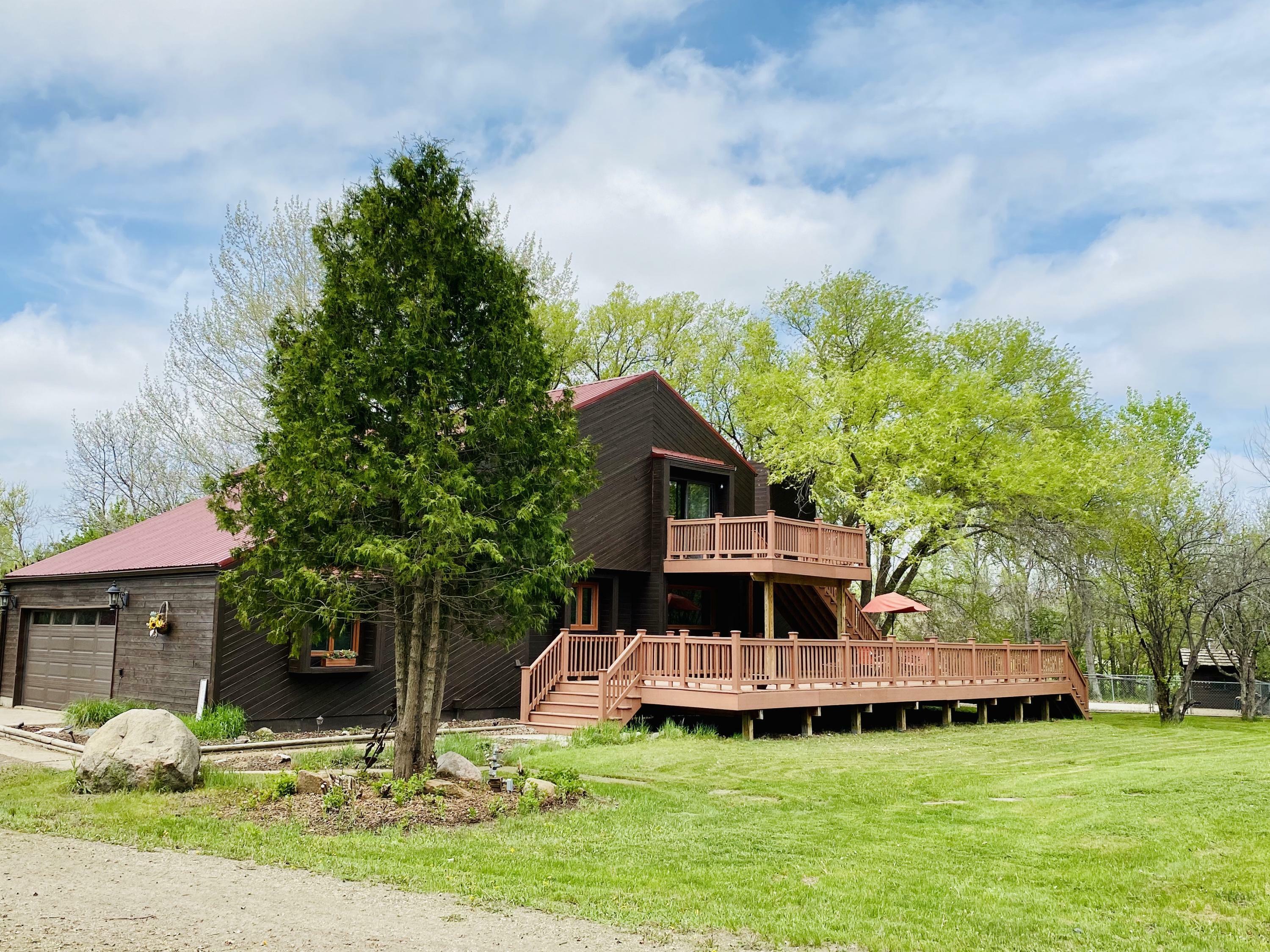 Property Photo: 3020 Dublin Drive ND 58503