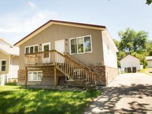 Property Photo:  711 N 3rd Street  ND 58501 