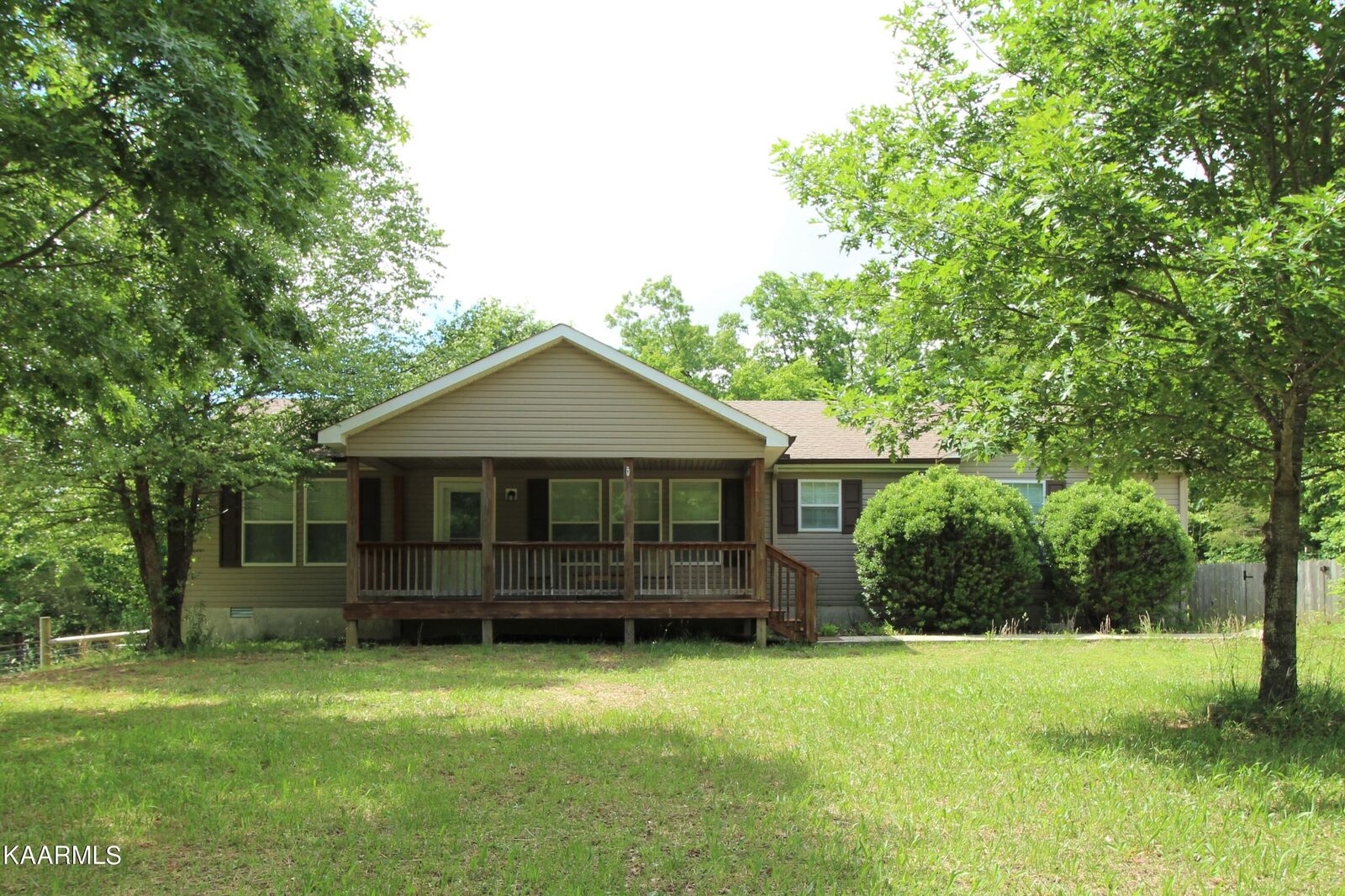 Property Photo:  1301 Valley View Rd  TN 38572 