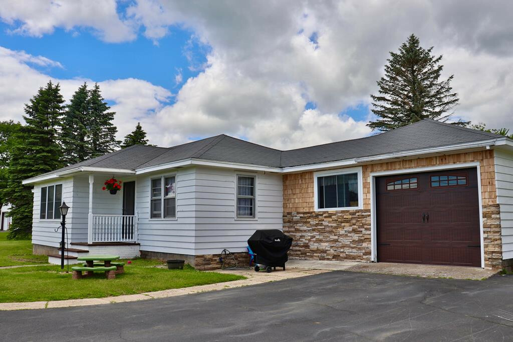 Property Photo: 2746 Route 3 NY 12918