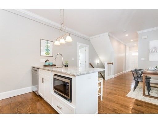 Property Photo:  330 Washington St 1  MA 02143 