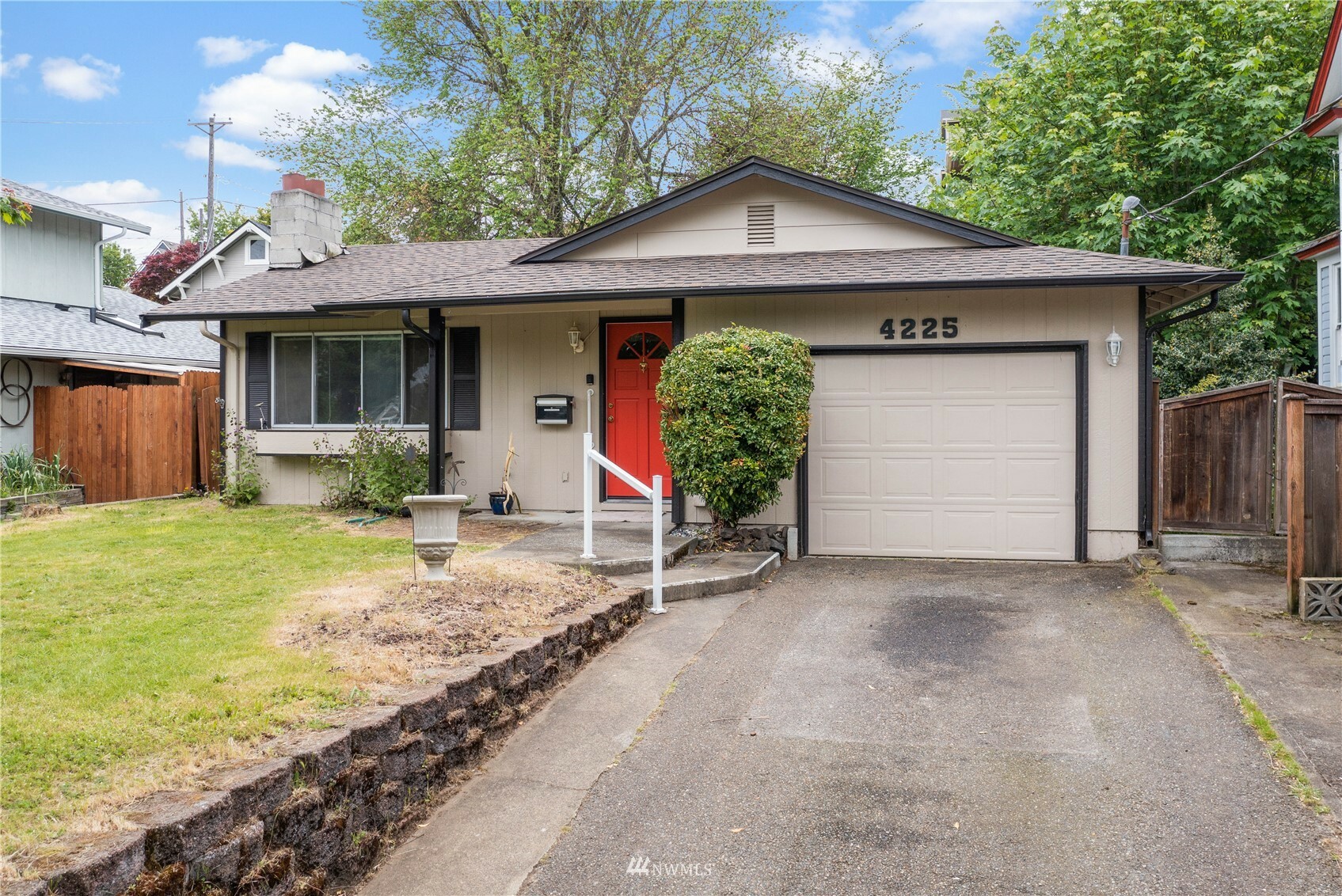 Property Photo:  4225 N Cheyenne Street  WA 98407 