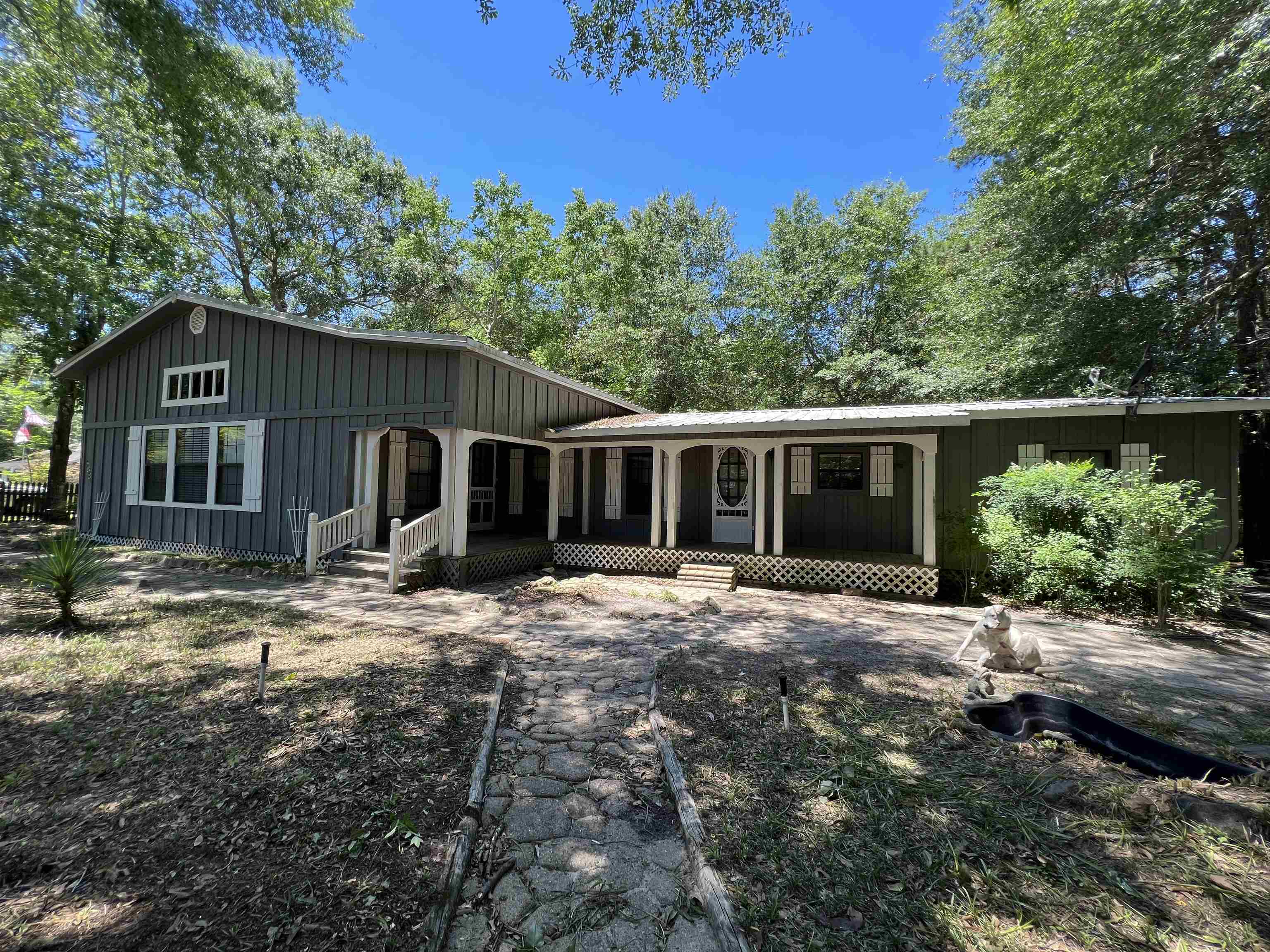 Property Photo: 388 County Road 196 TX 75951