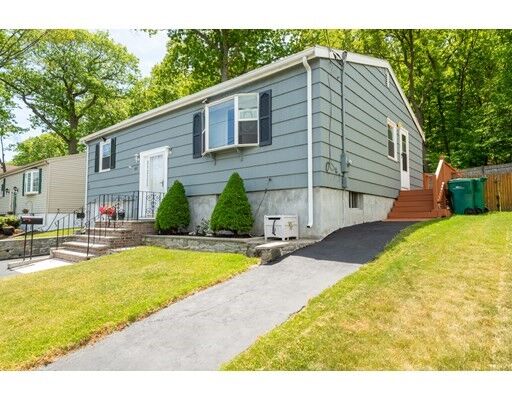 Property Photo:  103 Sterling Street  MA 01905 