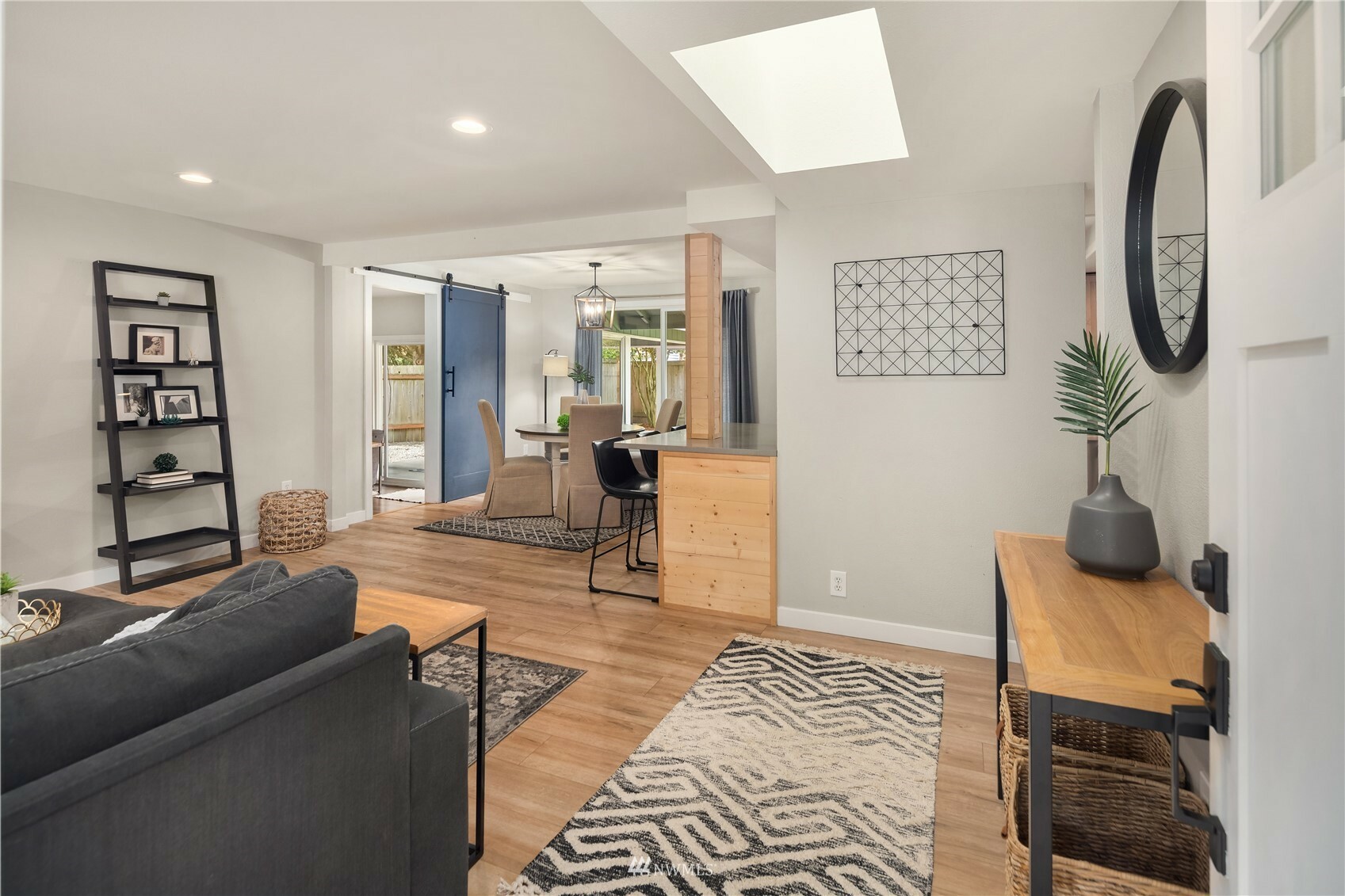 Property Photo: 15105 111th Avenue NE WA 98011