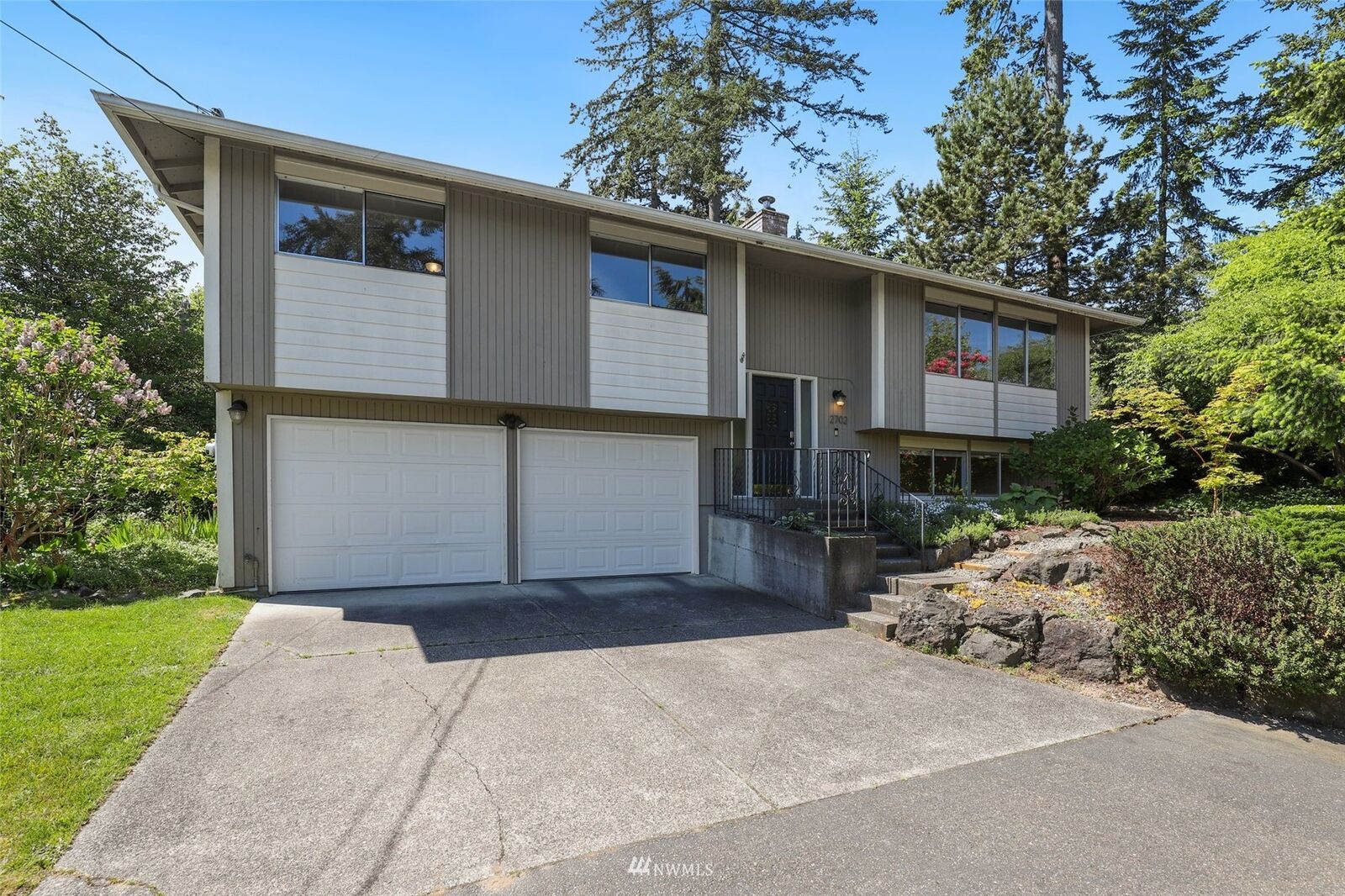 Property Photo: 2702 57th Street Ct WA 98335