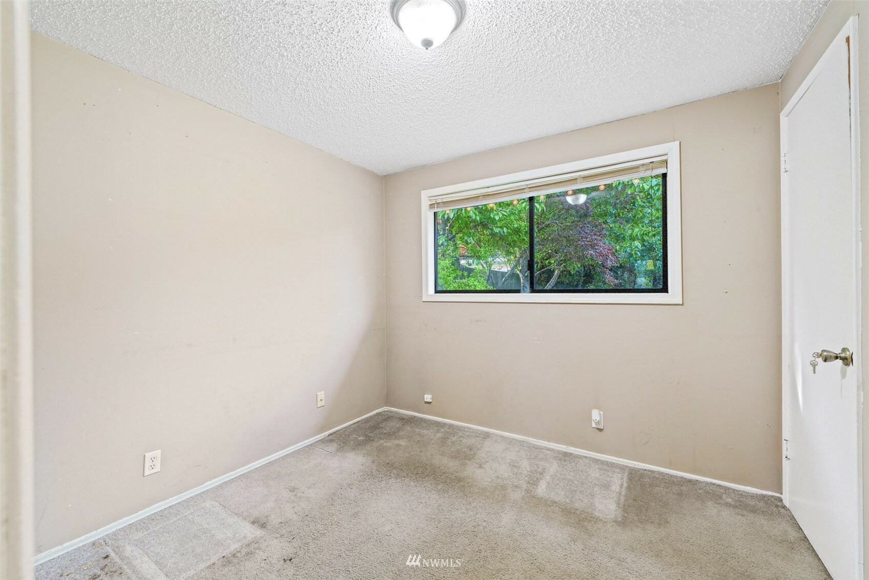 Property Photo:  11722 SE 157th Street  WA 98058 