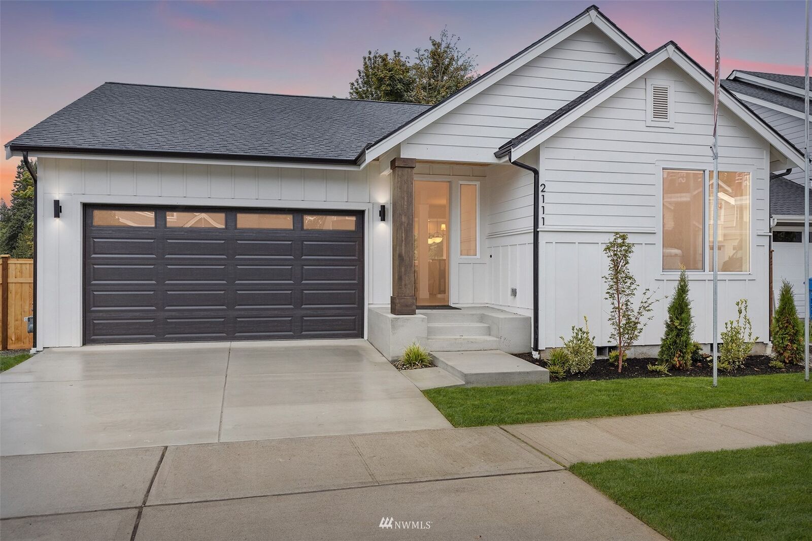 Property Photo:  2111 79th Avenue SE  WA 98501 