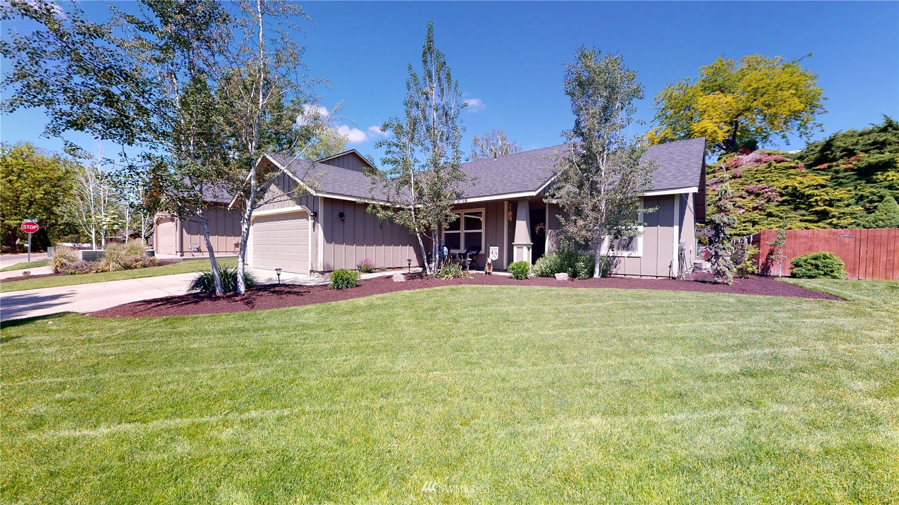 Property Photo:  1113 SE Falbo Drive  WA 99324 