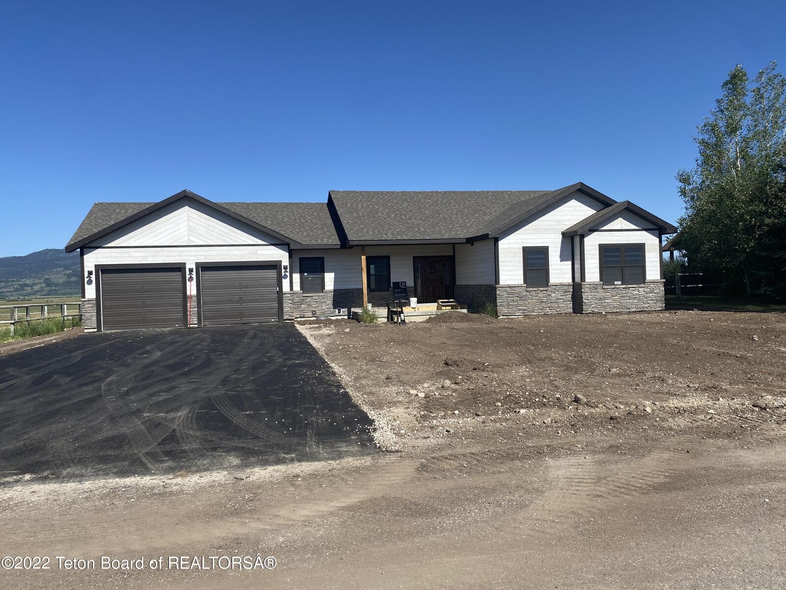 Property Photo:  1470 River Meadows Drive  ID 83455 